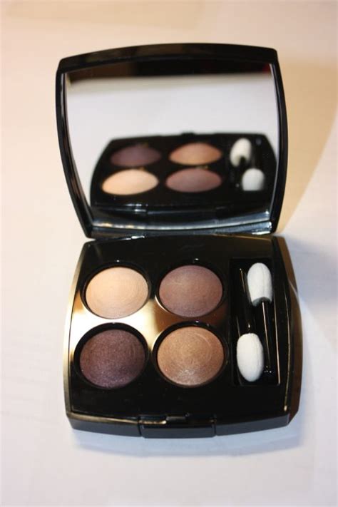 chanel kaska beige 18|CHANEL Quadra Eye Shadow .